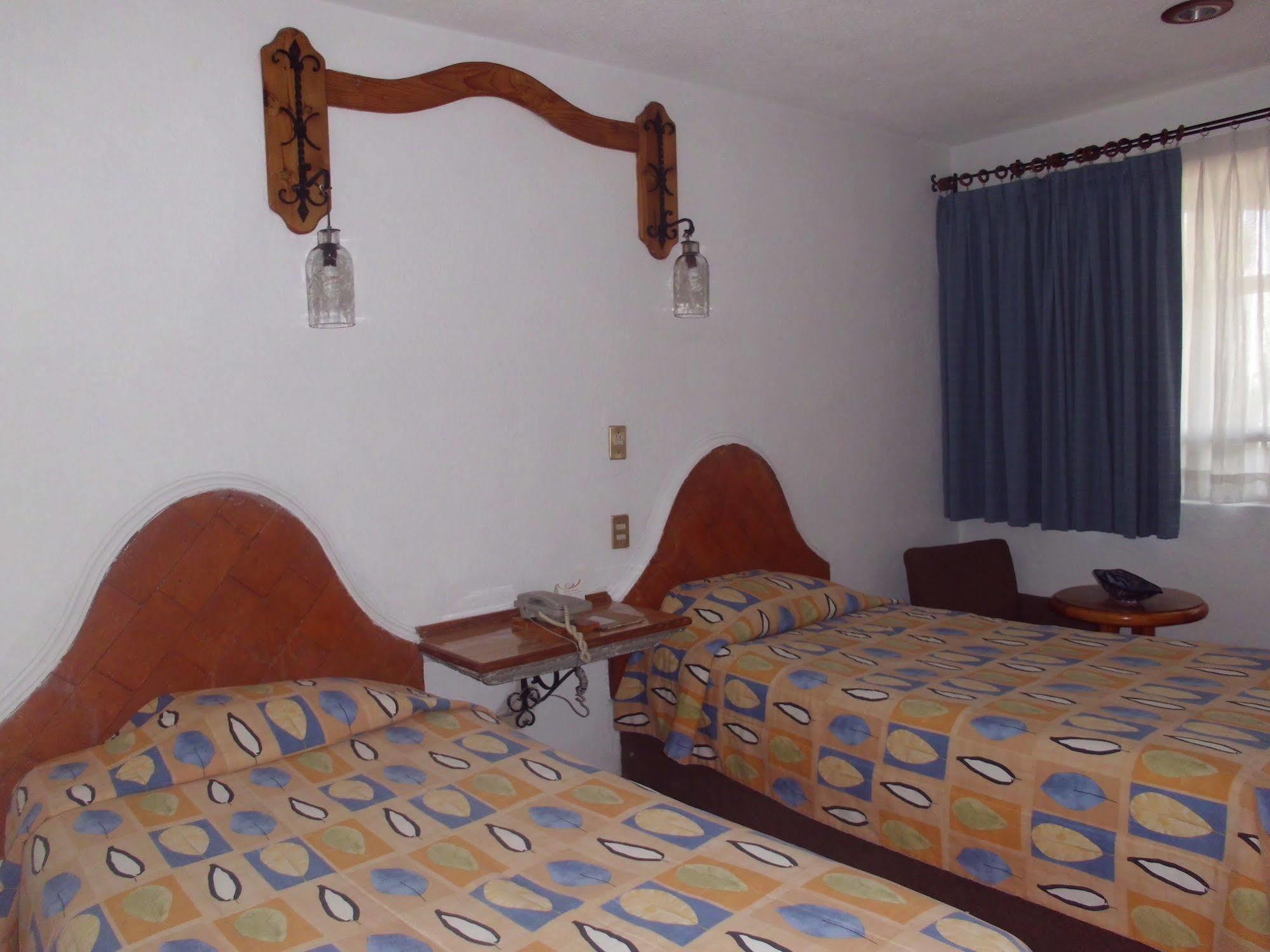 Hotel La Posada Apizaco Kültér fotó